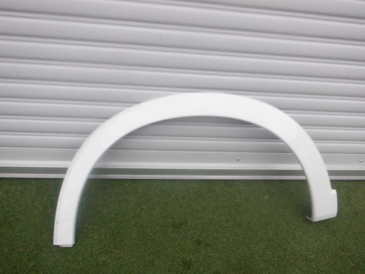 ホンダ純正 RU1 RU2 RU3 RU4 ヴェゼル リア フェンダーモール 左側 助手席 74450-T7A 74450-T7B m-24-11-435_画像1