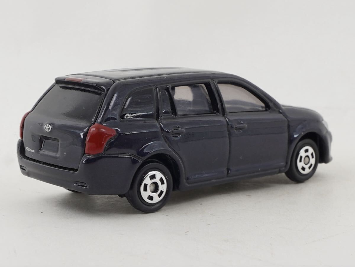 廃盤トミカ トヨタ カローラフィールダー 2013年No.60　《期間限定20台まで送料230円》ミニカー まとめ セット_画像2