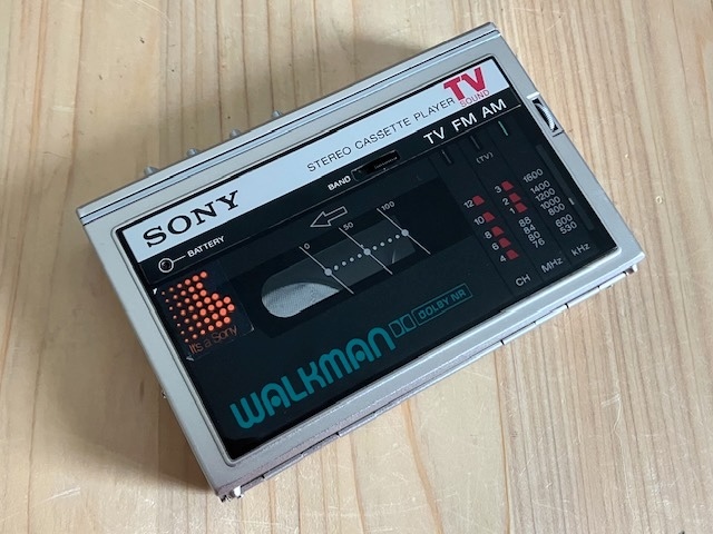 整備済｜SONY WALKMAN WM-F30 薄型ウォークマン ラジオ 高音質 整備済｜SONY WALKMAN WM-F30 薄型ウォークマン ラジオ 高音質