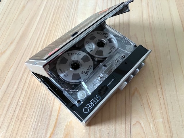 整備済｜SONY WALKMAN WM-F30 薄型ウォークマン ラジオ 高音質 整備済｜SONY WALKMAN WM-F30 薄型ウォークマン ラジオ 高音質