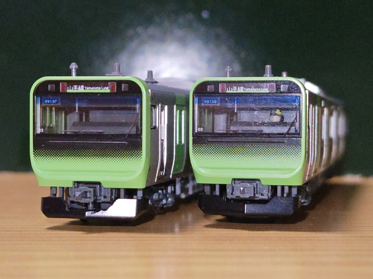 KATO E235系 山手線フル 室内灯付き Kato E235系 山手線 11両セット (KATO純正室内灯付)Nゲージ