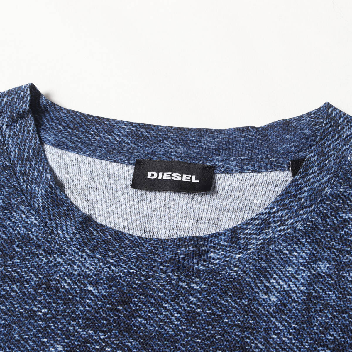 【美品】DIESEL ディーゼル Tシャツ ネイビー 紺 サイズ:XL | 転写 クラッシュデニム スリム タイト Tシャツ | トップス カットソー_画像3