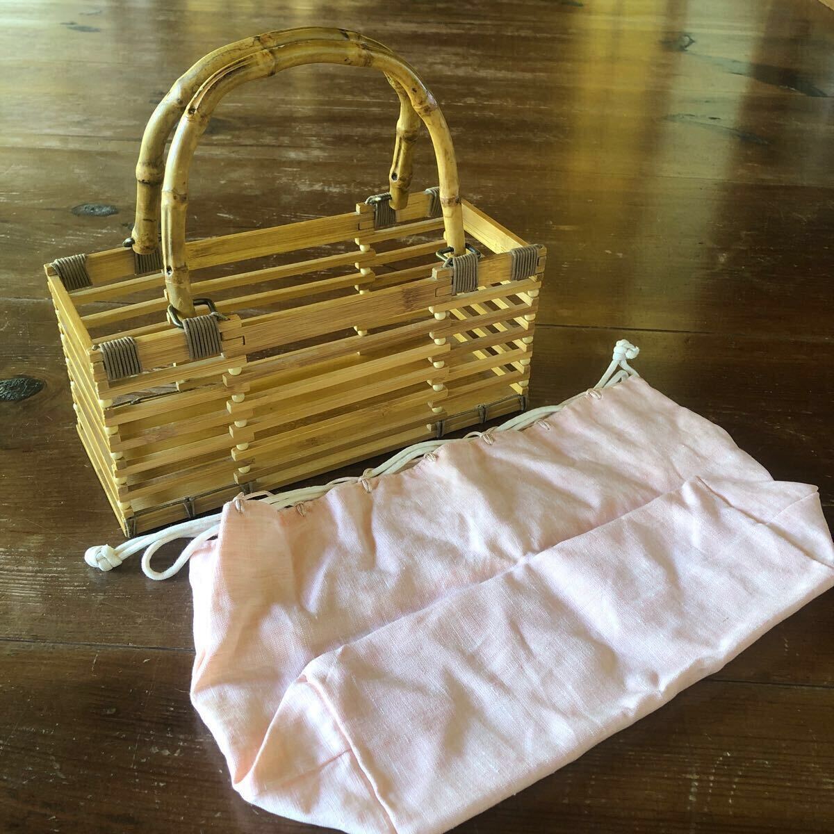 〈送料無料〉 カゴバッグ かごバッグ バスケット 籠バッグ 和装 浴衣 ゆかた ハンドバッグ バッグ バンブー 竹籠 着物 花火_画像1