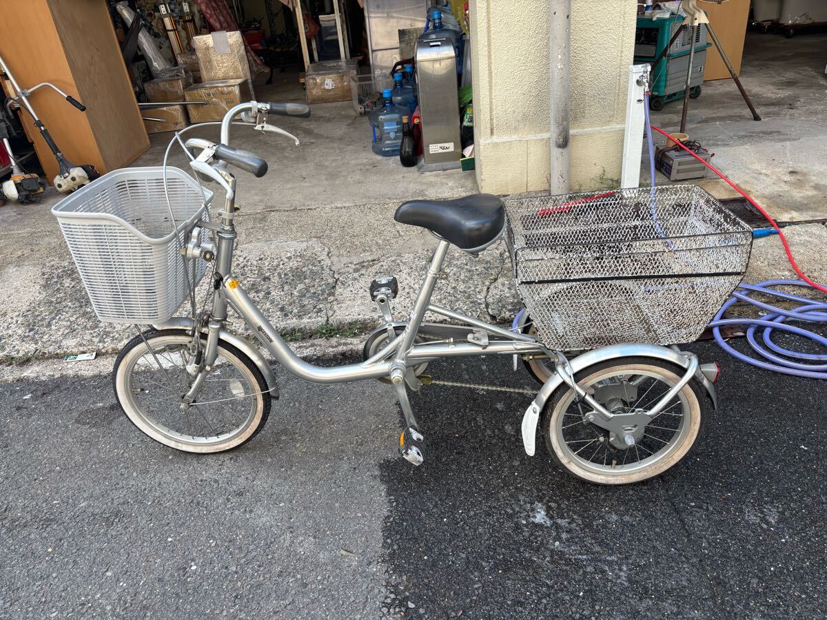 BRIDGESTONE ブリヂストン WAGON 3輪 自転車 BW10 18/16型　京都市山科区発〜_画像1