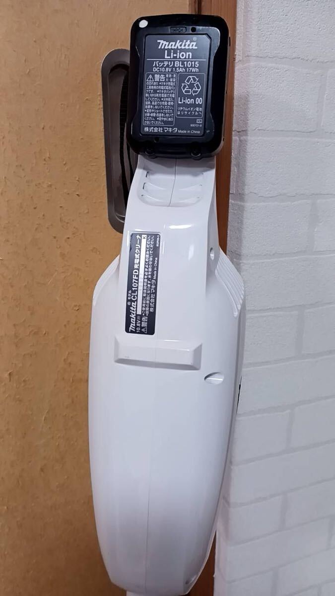 makita マキタ 充電式クリーナ コードレスクリーナー CL107FD