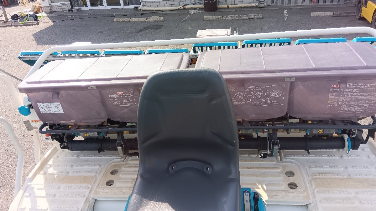 （滋賀）クボタ 8條 乗用田植機 EP8D GPS 使用時間：553hr 滋賀県より配送可能（28-2506-13）