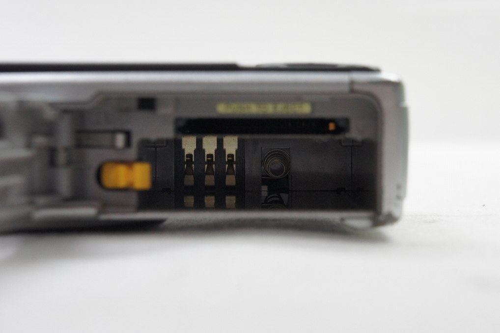 【適格請(qǐng)求書発行】FUJIFILM フジフィルム FinePix F40fd コンパクトデジタルカメラ シルバー【アルプスカメラ】250706j