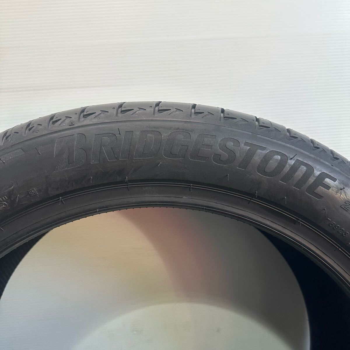 数量限定　275/40R20 106W RFT ランフラット 未使用品　サマータイヤ　【2本価格】　ブリヂストン アレンザ 275/40-20 _画像5