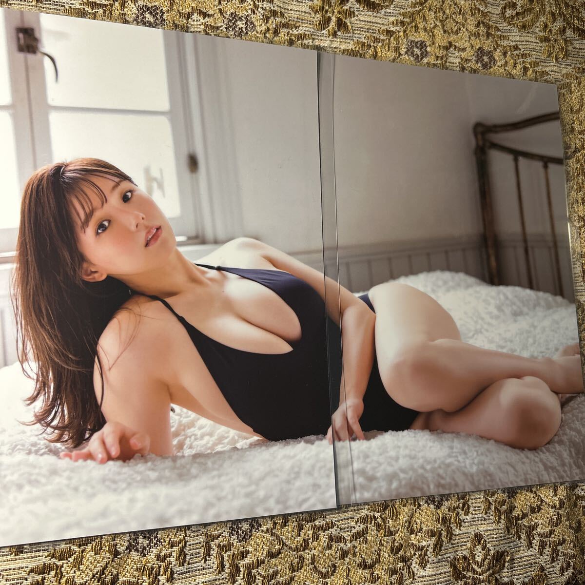 《厚手ラミネート加工》篠崎愛 30歳 貴重グラビア 切り抜き 8P 袋とじ B5サイズ 2022年/ビキニ水着/巨乳/アイドル/お宝/女優/FRIDAY/m5h2_画像4