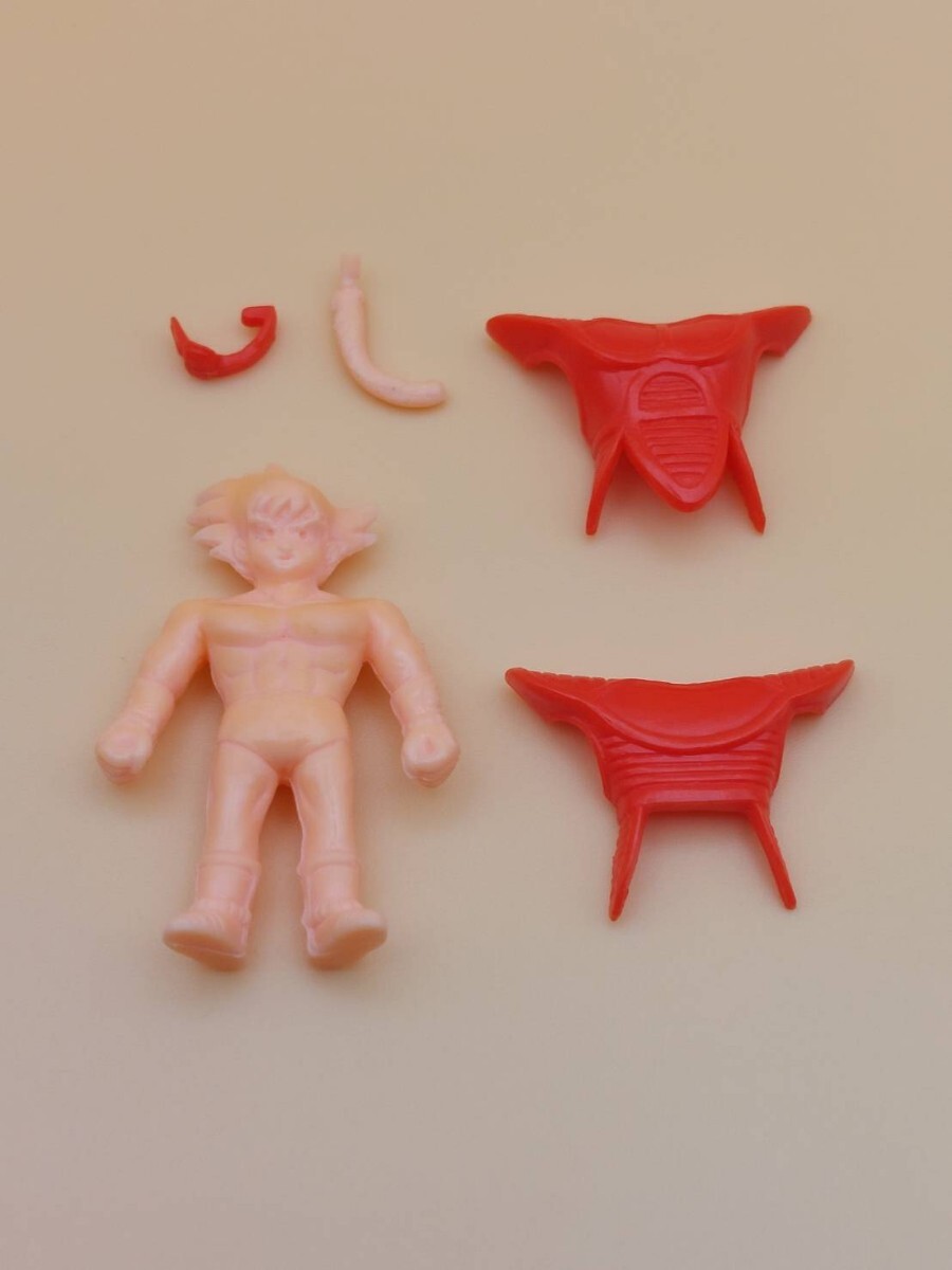 ドラ消し クロスアップ【ターレス】当時物 ドラゴンボール ターレス 赤 レッド ドラ消し クロスアップ