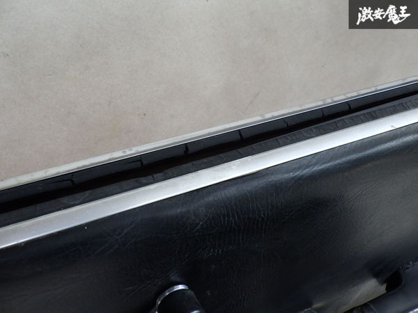 【希少！ ASSY！】 NISSAN 日産 純正 P510 ブルーバード SSS クーペ 右 右側 運転席側 ドアパネル トリム ウィンドウガラス ASSY 即納_画像8