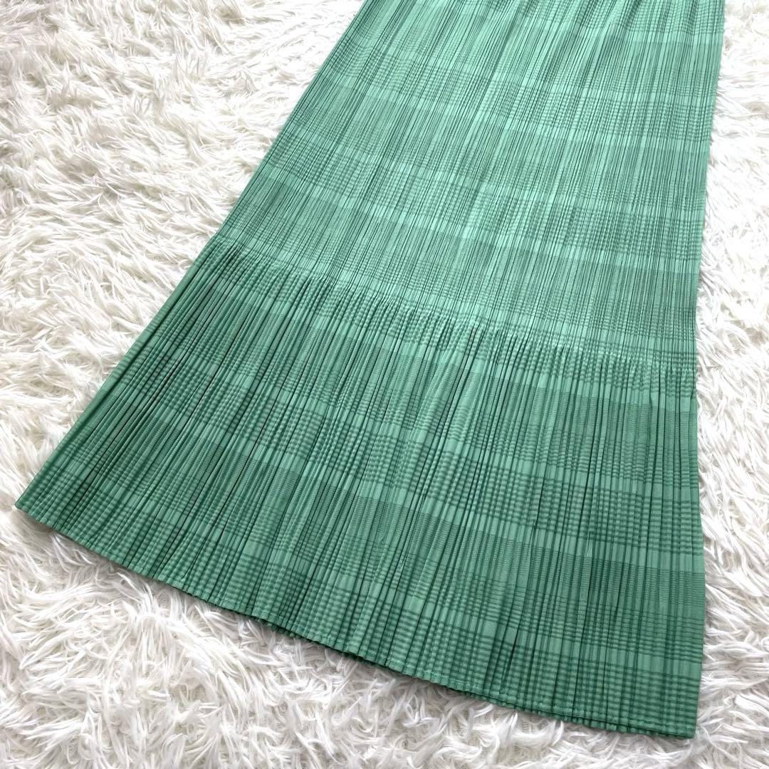 美品✨PLEATS PLEASE　プリーツプリーズ　スカート　ロング丈　カーキ PLEATS PLEASE ISSEY MIYAKE（ロングスカート ・ グリーン