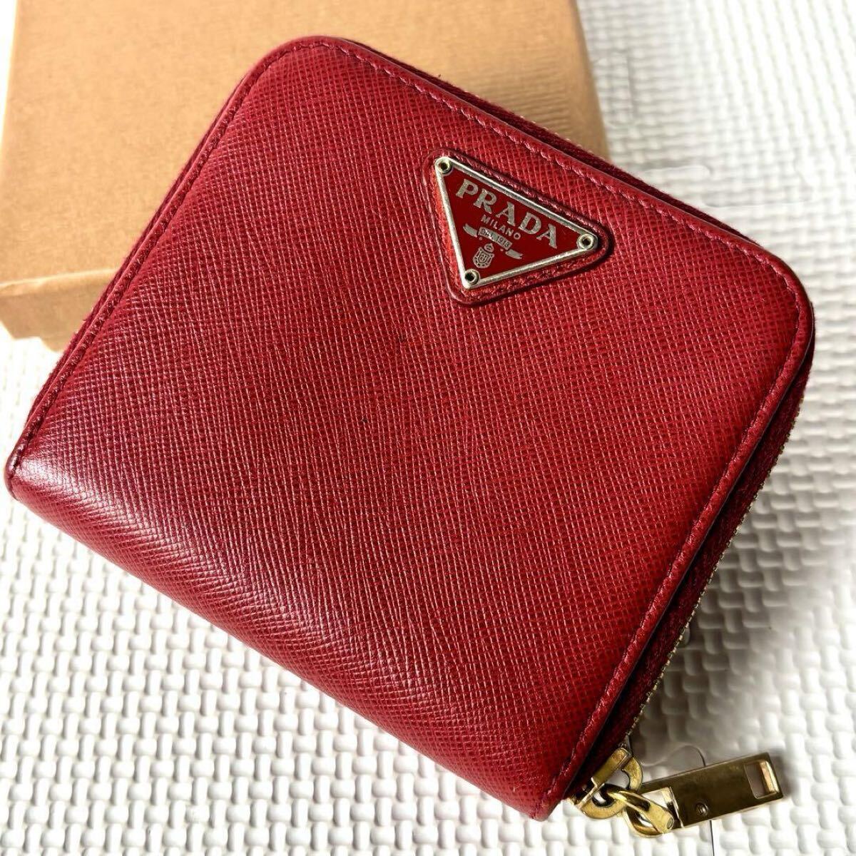 PRADA プラダ 人気 三角ロゴ コンパクト ミニ ウォレット/財布 美品 PRADA プラダ 二つ折り財布 ミニ財布 コンパクトウォレット