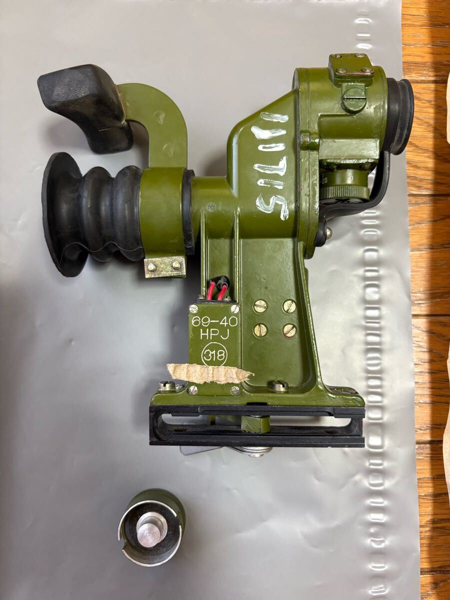 実物 69式 RPG-7 スコープ照準器中国人民解放軍通電OKスコープ曇り無し 実物 69式 RPG-7 ロケットランチャー用 スコープ 照準器 中国