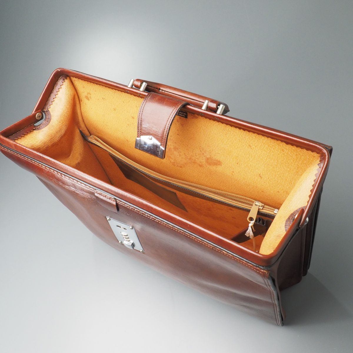 TD2893▽TANIZAWA 銀座タニザワ レザーダレスバッグ/ドクターズ