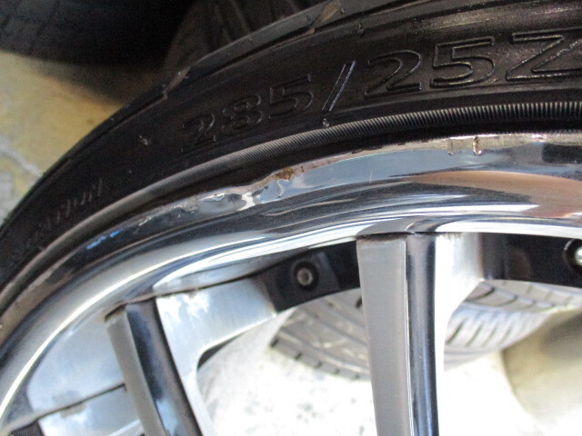 ｉ－１５１７６　サヴィーニ　フォージドＳＶ－３４　２４５／３０，２８５／２５ＺＲ２２　デリンテ　サンダーＤ７　７，８分山　１セット_画像5