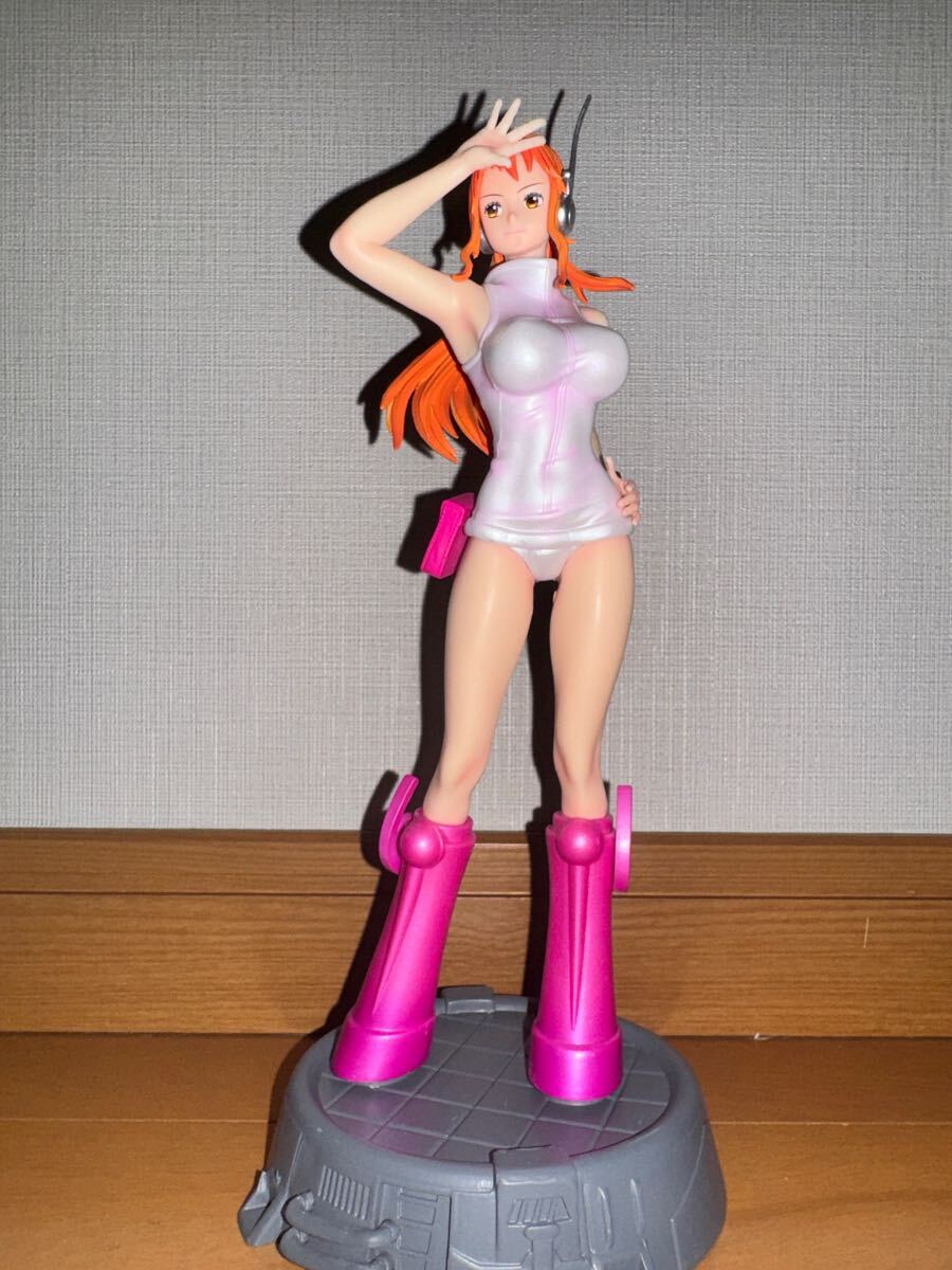 ワンピース ナミ フィギュア 未来島_画像2