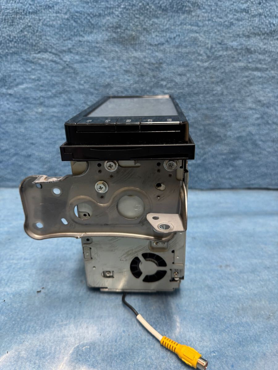 トヨタ純正ナビゲーションシステム NSZT-W64 セキュリティロック対応