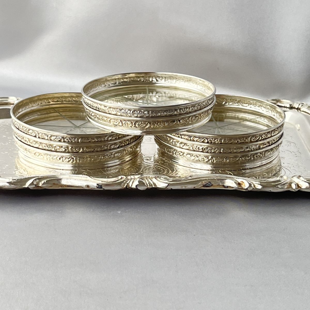 純銀 / ガラス】フローラルレリーフのワイングラスコースター 8