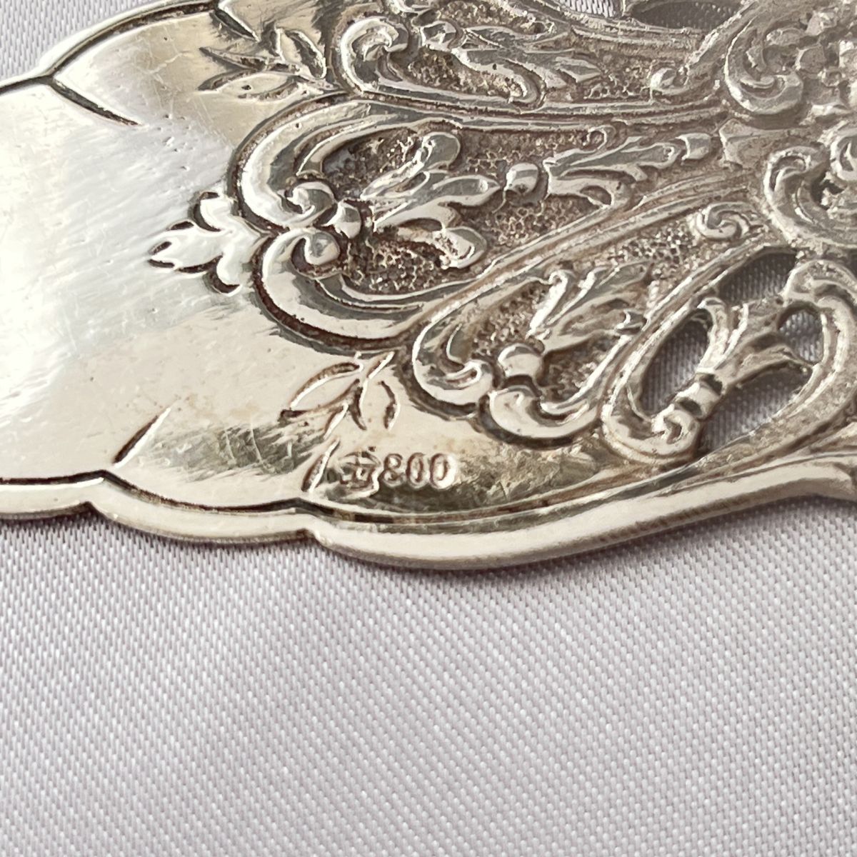 ドイツ】天童と薔薇のケーキサーバー【純銀】ローズとチュラブ 21cm