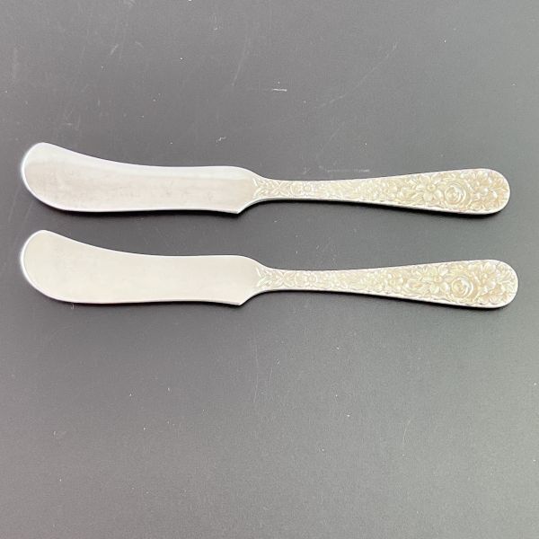 S.Kirk & Son】【純銀】バターナイフ/スプレッダー 2本 花々が