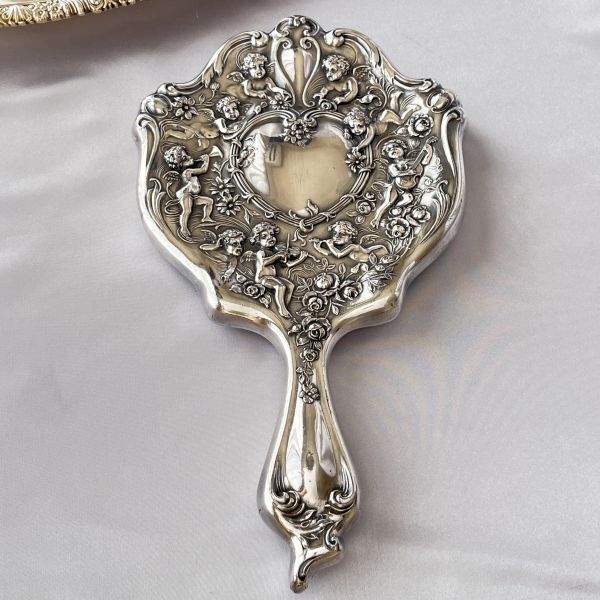 【天使と薔薇のミラー】【シルバープレート】Art Nouveau 天使と薔薇のミラー】【シルバープレート】Art Nouveau 工芸品