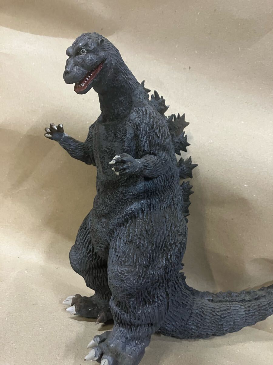 イノウエアーツ、パラダイス、初代ゴジラ、ソフビキット半組み立て済み イノウエアーツ、パラダイス、初代ゴジラ、ソフビキット半
