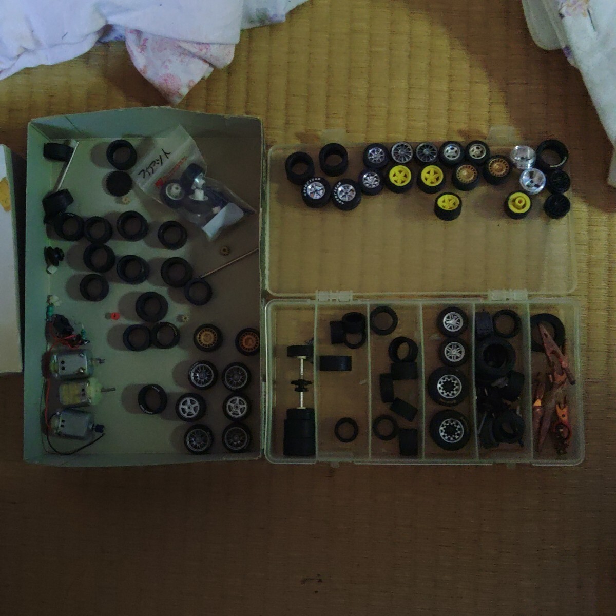 1/32 スロットカー　ジャンク 1/32 スロットカー用 パーツ 多数 ジャンク -【信頼】