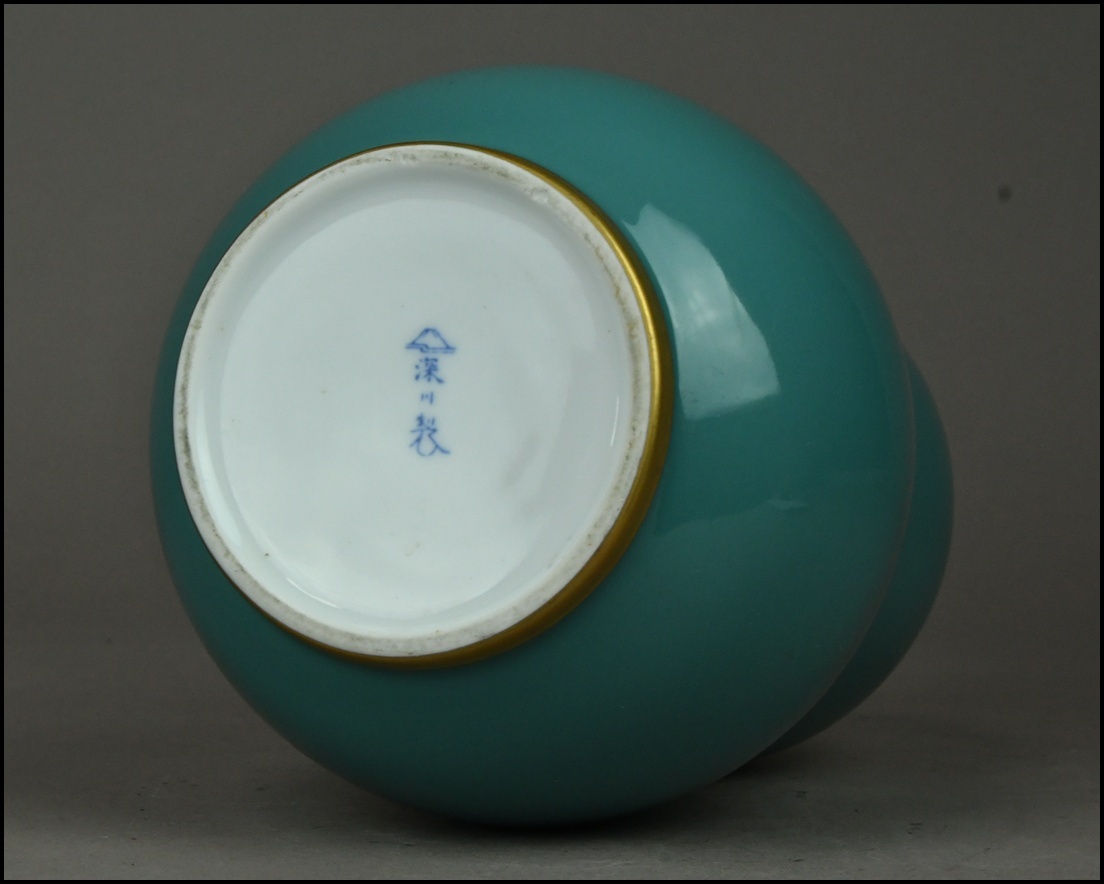 【ACT】有田焼【深川製磁】金彩 緑地 花瓶 飾壷 美術品 高さ21.2cm A7-717R_画像10