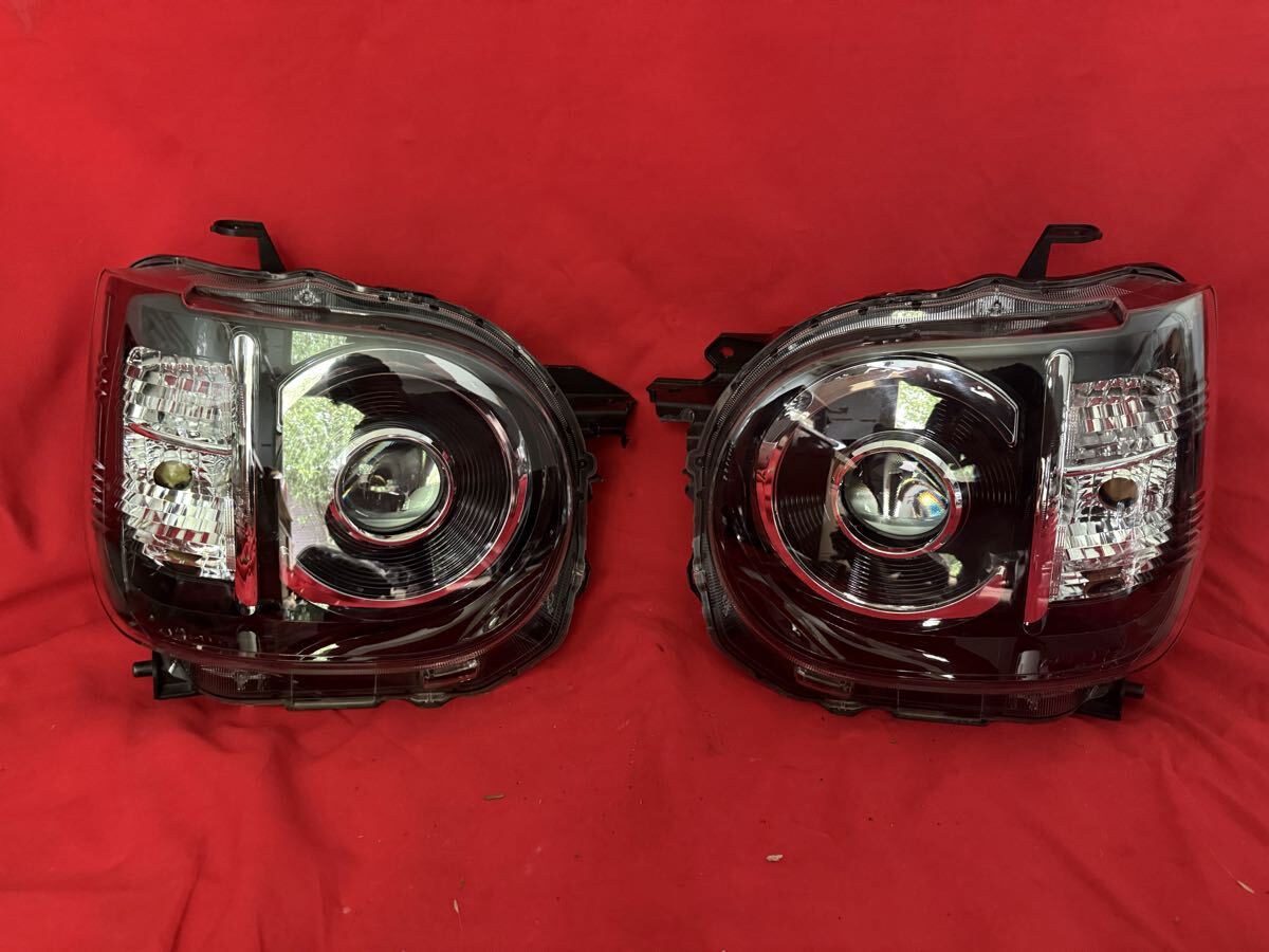 LA550S　ダイハツ　ミラトコット　ヘッドライト LA550S ダイハツ ミラトコット ヘッドライト 【公式通販】