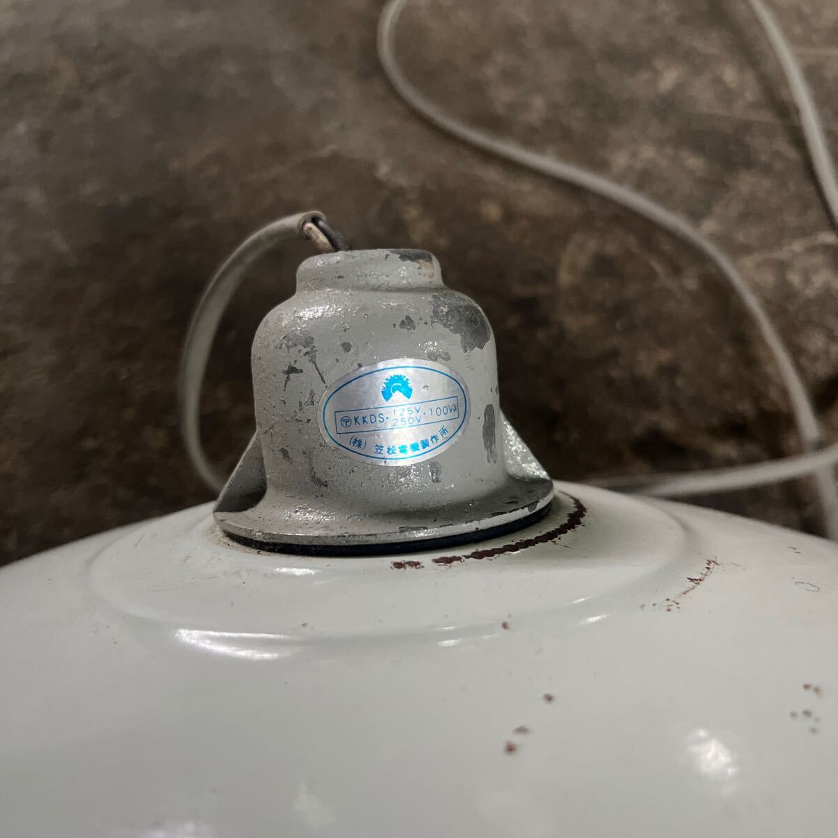 吊り下げ ランプ ホーロー ガレージ アンティーク 照明 カフェ アトリエ レトロ_画像4