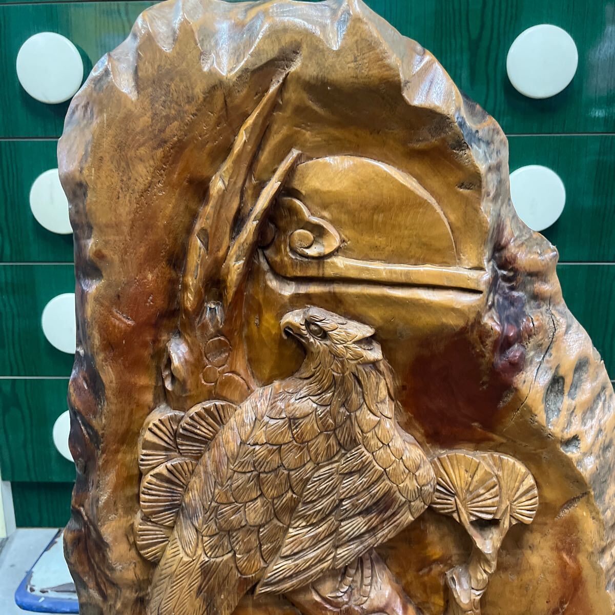 オブジェ 置物 衝立　鷹　 天然木 木彫_画像2