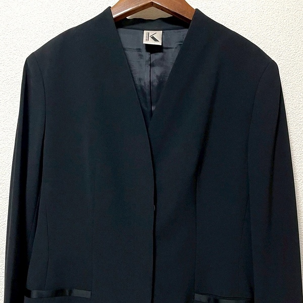 #anc クリッツィア KRIZIA スカートスーツ ツーピース セットアップ 黒 ノーカラー 薄手 レディース [959664]_画像3