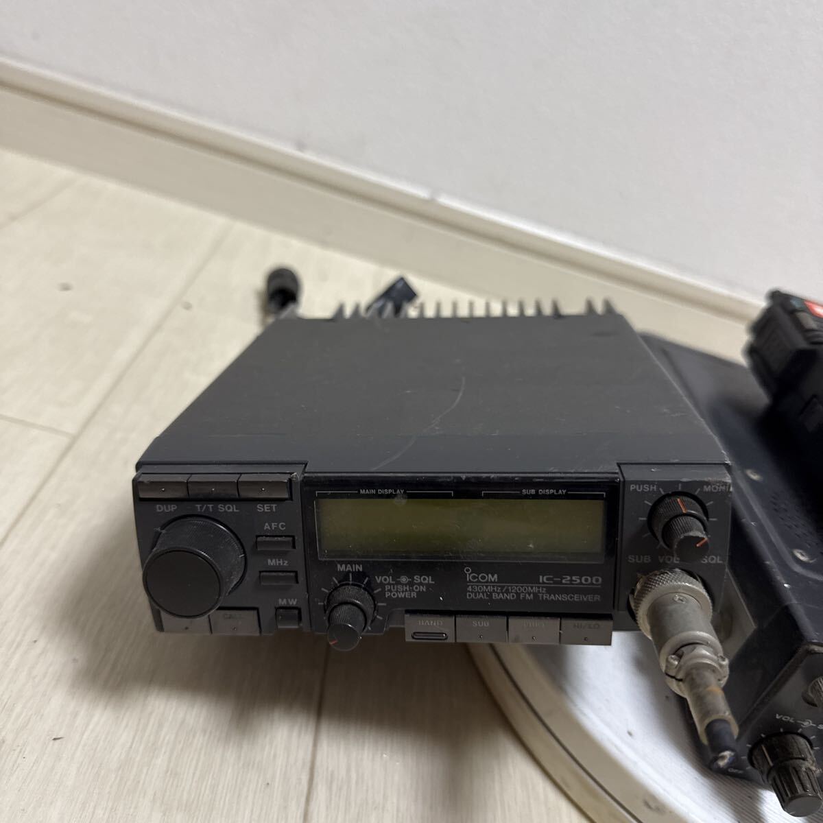 ICOM IC-2500 400/1200MHzデュアルバンド無線機 無線機ICOM IC-2500 YAESU FT-290 FL-2010 KENWOOD TH-45 まとめ