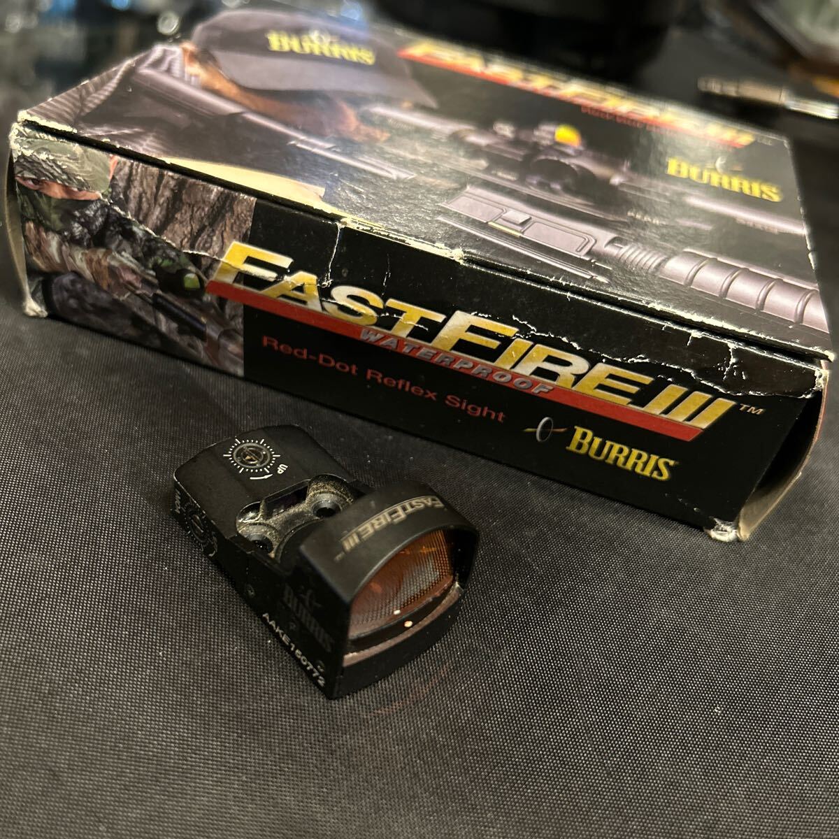 【中古】BURRIS Fastfire III レッドドット リフレックス 3MOA マウントなし スコープリング付き ブラック バリス ドットサイト 点灯確認済