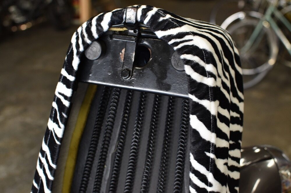  ベスパ　スモール用　前后長さ62cm用　ホワイトタイガー シートカバー　虎柄　フェイクファー