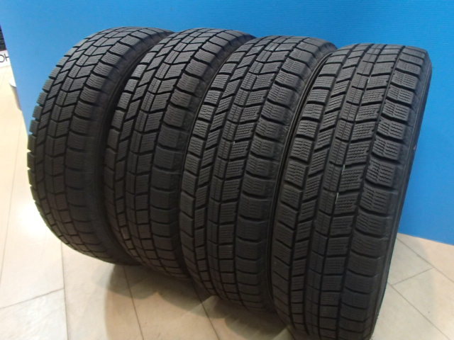 中古 冬 4本 オートバックス ノーストレック N5 175/65R15 アクア スペイド ポルテ ヴィッツ フィット キューブ スイフト に_画像1