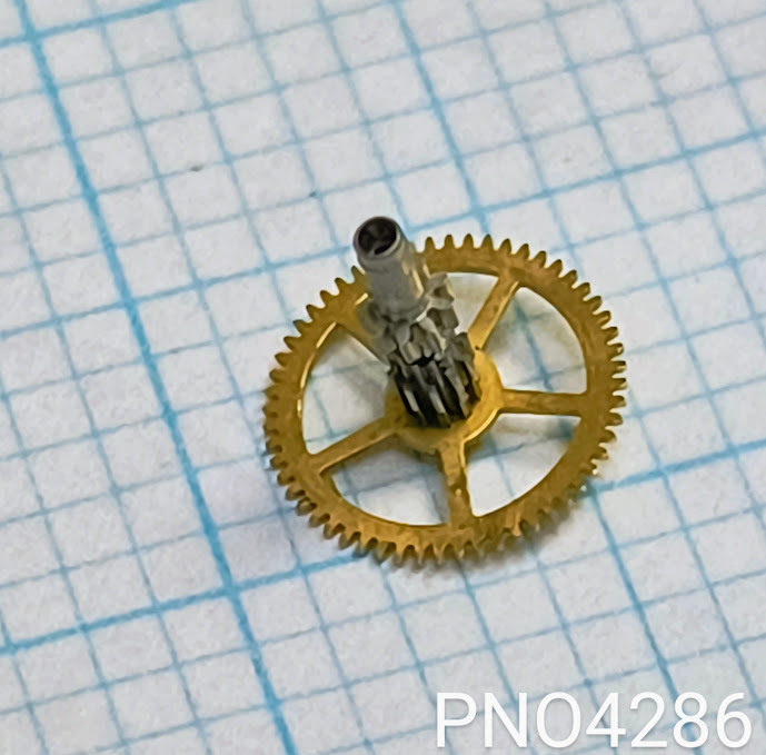 (★1)セイコー純正パーツ SEIKO Cal.1004 AN1004 エンジェル17J 二番車 PNO4286_画像1