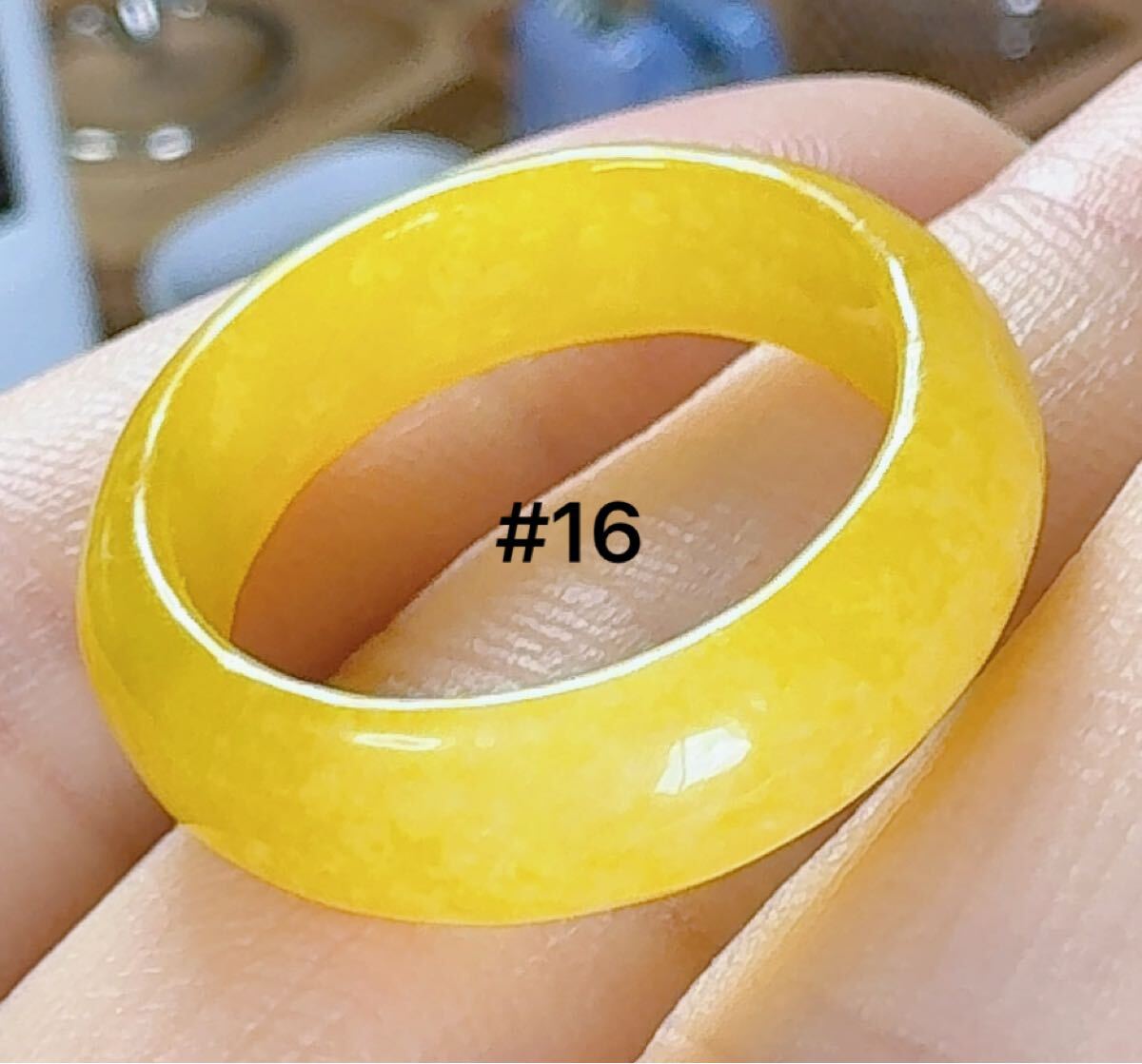 R2-01643天然本翡翠《本物保証》 氷黄翡　指輪約16号 一点物 希少 縁起物 お守り 魔除け 昇進 成功 風水 金運 財運 幸運 幸福_画像1