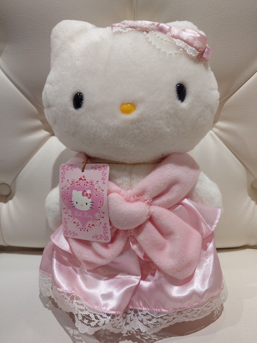 貴重 レア 2005年 タグ付き ハローキティ ぬいぐるみ ピンクドレス 2005年物レア サンリオ 市販品 ピンクドレス キティちゃん