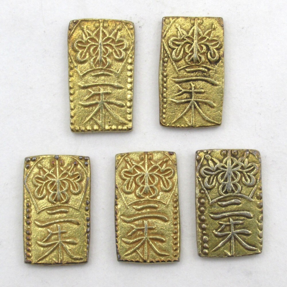 PF70】2021パラオ四つ葉クローバー金メッキ銀貨 1oz NGC公認