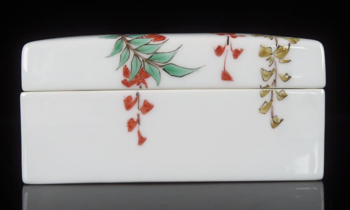 430『色絵 紅白花 鉢 箱付き』春岱　/美術品 骨董 古美術 アンティーク 430『色絵 紅白花 鉢 箱付き』春岱 /美術品 骨董 古美術 アンティーク