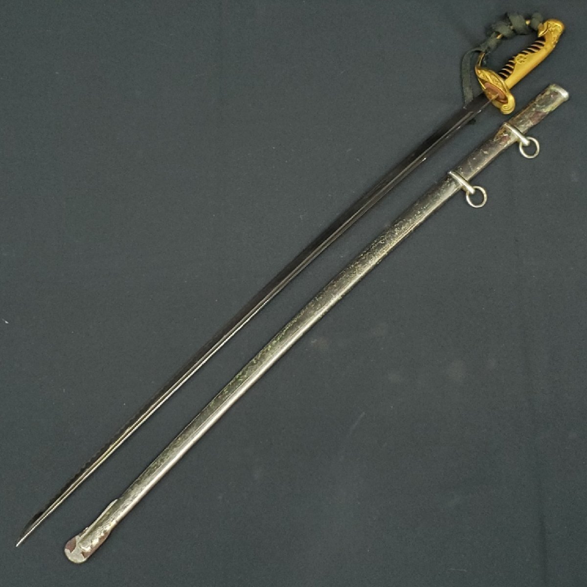 宝蔵】旧日本軍 指揮刀 サーベル 軍刀 模造刀 約90cm 大日本帝国陸軍