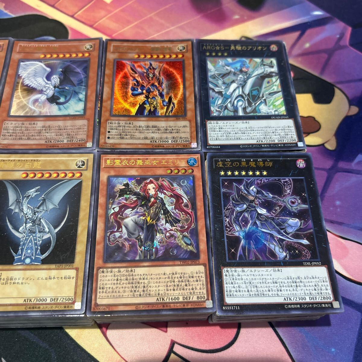 遊戯王 引退品 SR以上 大量 まとめ 1000枚 *921 遊戯王 引退品 SR以上 大量 まとめ 1000枚 *921 遊戯王 SR以上