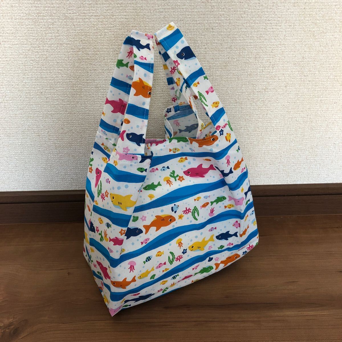ハンドメイド ベイビーシャーク 白 ミニエコバック サブバッグ
