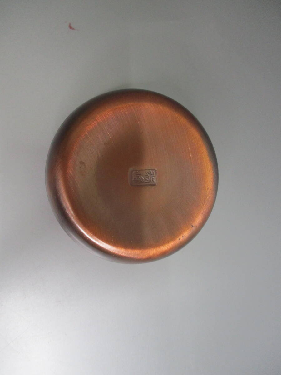 コレクション★黄銅★平丸桐鳳文肉池 北光生原型彫刻瑞峰造 共箱 直径約8cm_画像6