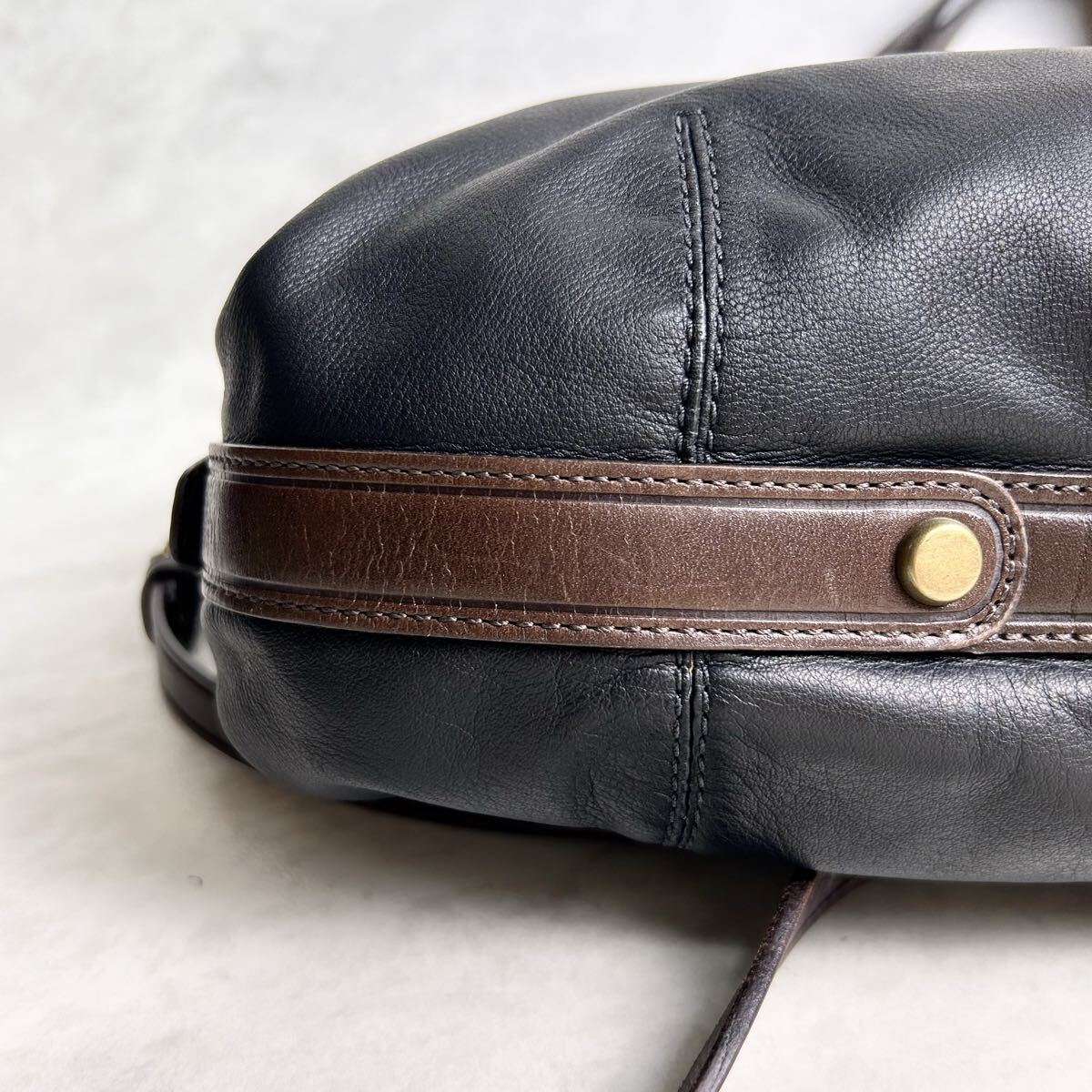 極美品 COLEHAAN コールハーン A4収納 トートバッグ 肩がけ レザー 極美品】Cole Haan コールハーン 2way オールレザー 本革 メンズ