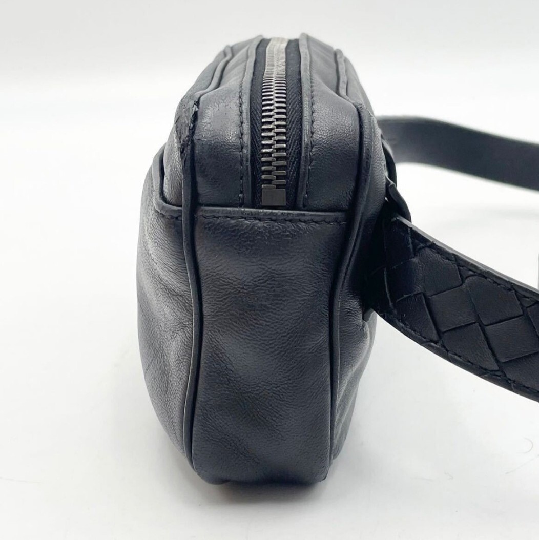 BOTTEGA VENETAボッテガヴェネタレザー×イントレチャート ミニボディバッグ_画像10