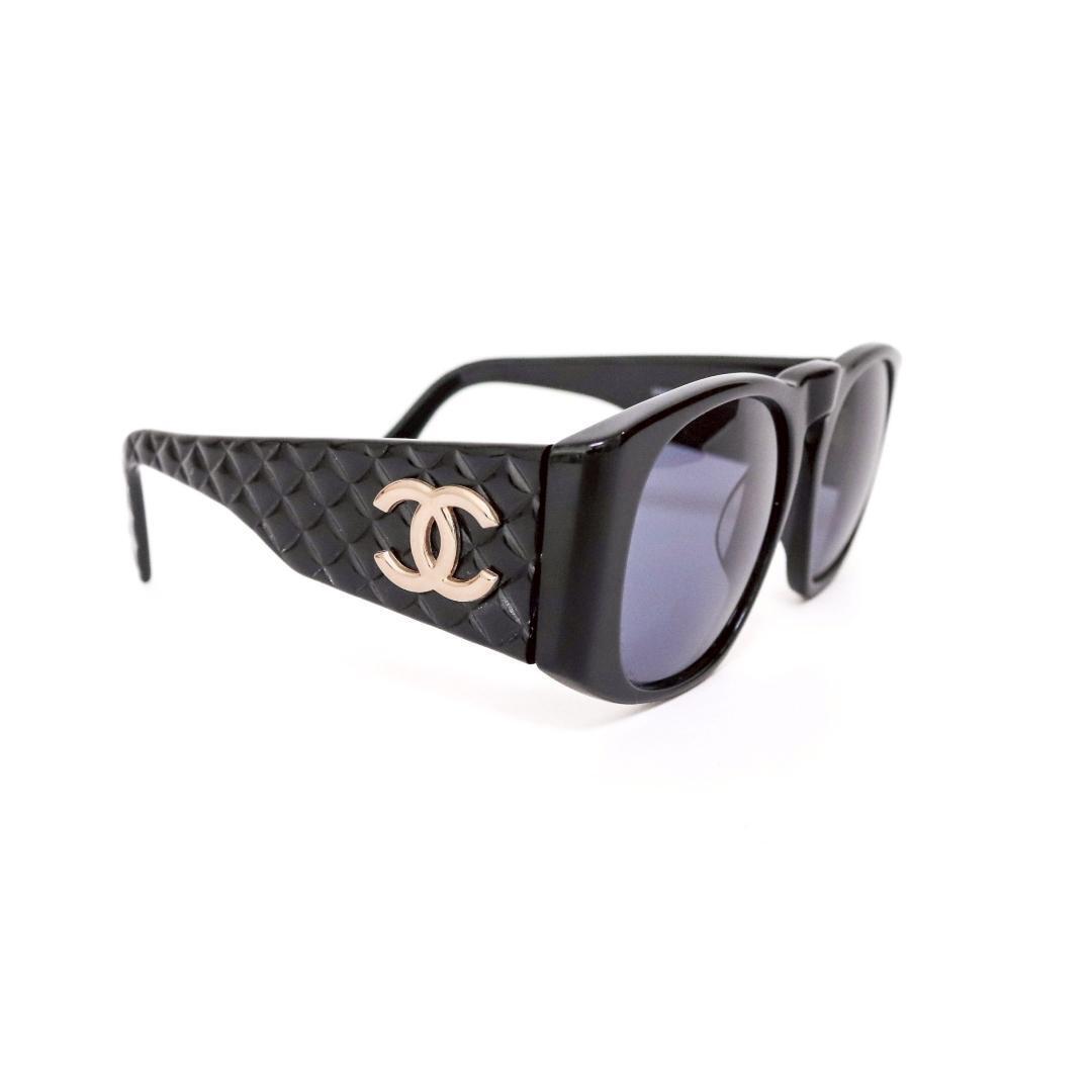 【小顔向け】CHANEL マトラッセ サングラス 黒金 CCロゴ モード 637 小顔向け】CHANEL マトラッセ サングラス 黒金 CCロゴ モード 637