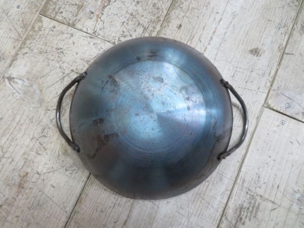 【USED/使用頻度=少】 茶農家納屋から出て来た 小さな 両手 中華鍋 φ205mm 検索用⇒ キャンプ/万能鍋/鉄板/鍋/クッカー/F0727_画像7